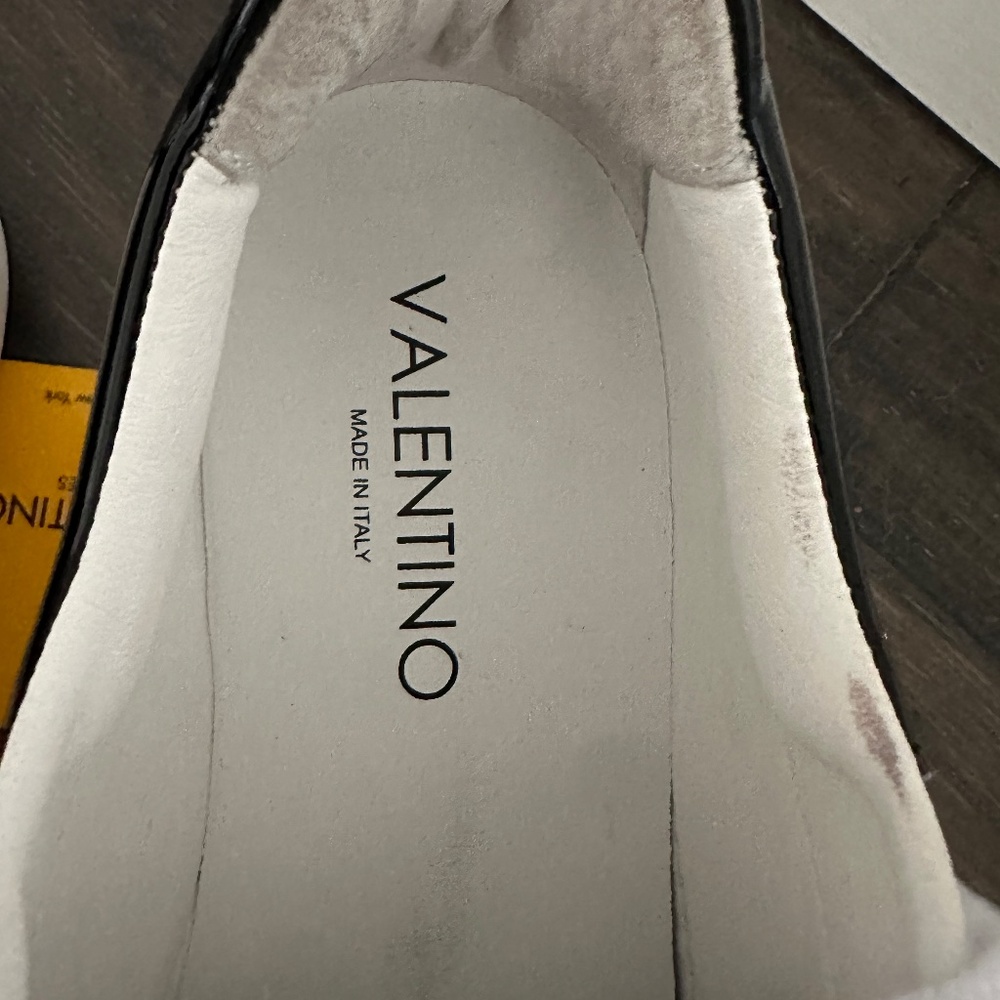 VALENTINO BY MARIO Fresia Platform Sneaker Size 8.5 & 9 New w/ Pallet Markings - Picture 5 of 6